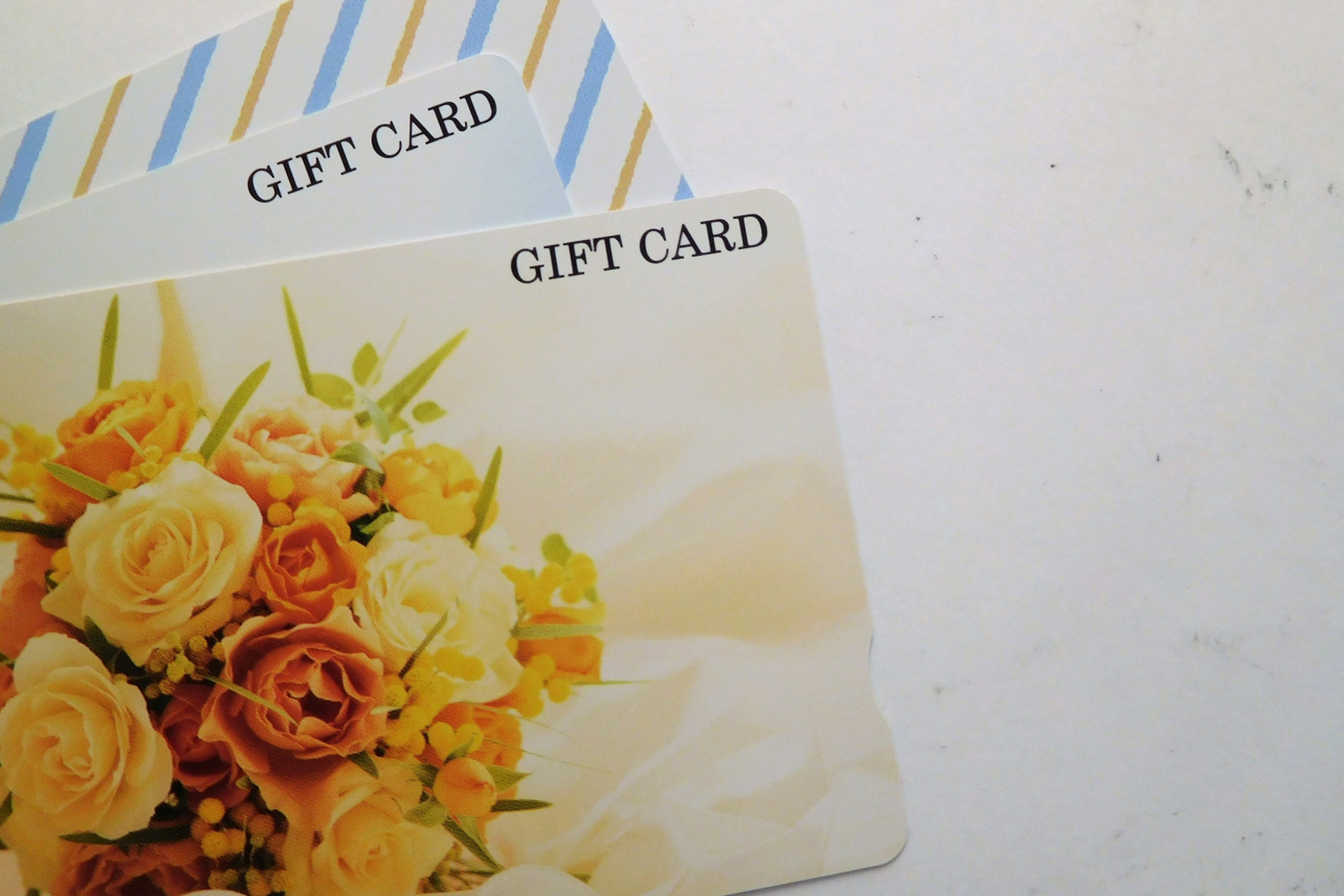 社会保険以外に会社負担での生命保険加入